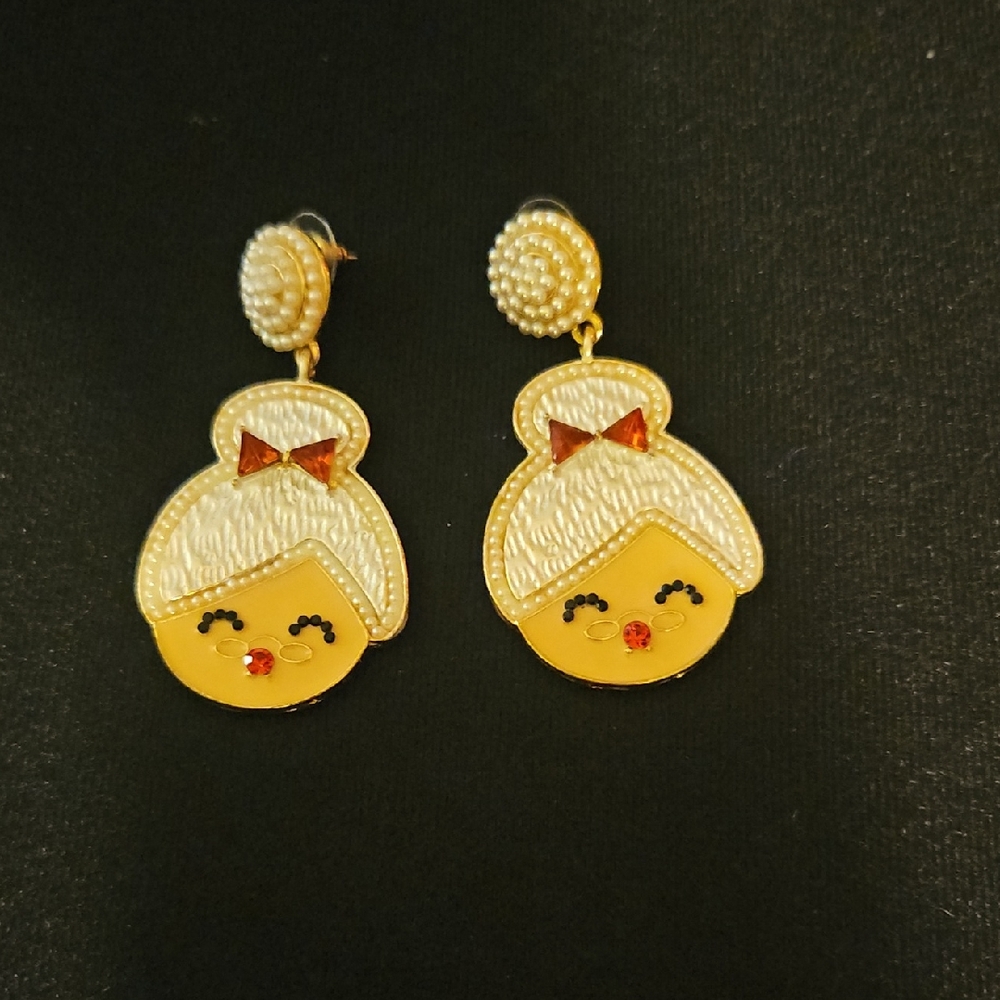 Mrs. Claus Cute Pearls, Gold and Red Earrings Rhinestones On Bow And Nose.